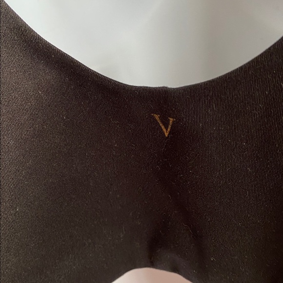 Victoria’s Secret Sports Bra Size 36DDD - Picture 4 of 8